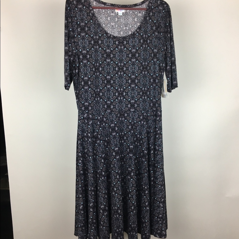 LuLaRoe Nicole dress